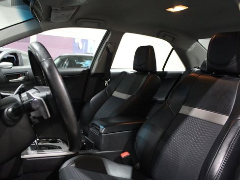 Used 2014 Toyota Camry SE image 23