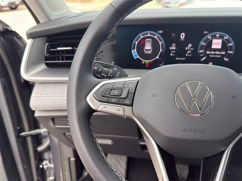 New 2026 Volkswagen Tiguan S image 14