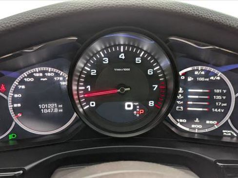 Used 2017 Porsche Panamera 4 AWD/4WD image 23