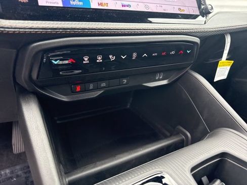 New 2026 Jeep Cherokee Limited AWD/4WD image 27