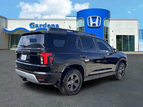 Certified 2026 Honda Passport RTL image 6