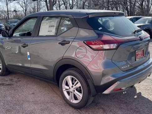New 2025 Nissan Kicks Play S FWD image 5