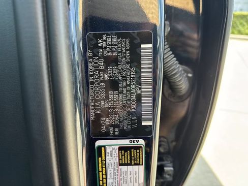Certified 2024 Kia EV6 Light RWD image 38