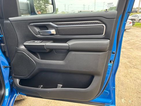 New 2026 RAM 1500 4x4 Crew Cab image 27