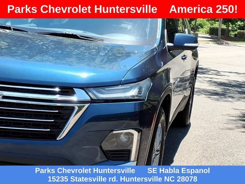 Certified 2022 Chevrolet Traverse LT FWD image 27