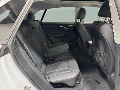 Certified 2023 Audi Q8 Premium Plus image 10