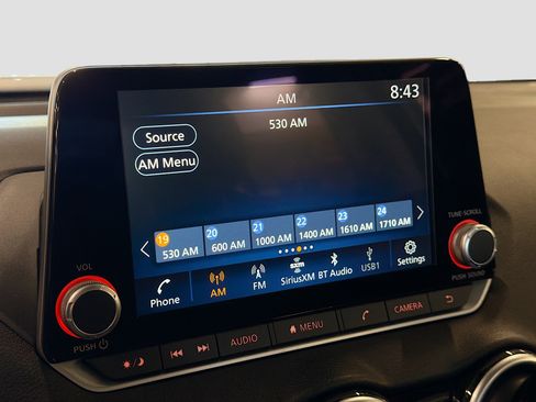 Used 2024 Nissan Sentra SV FWD image 21