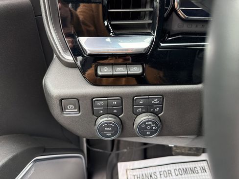 Used 2024 Chevrolet Silverado 3500 High Country w/ High Country Premium Package image 19