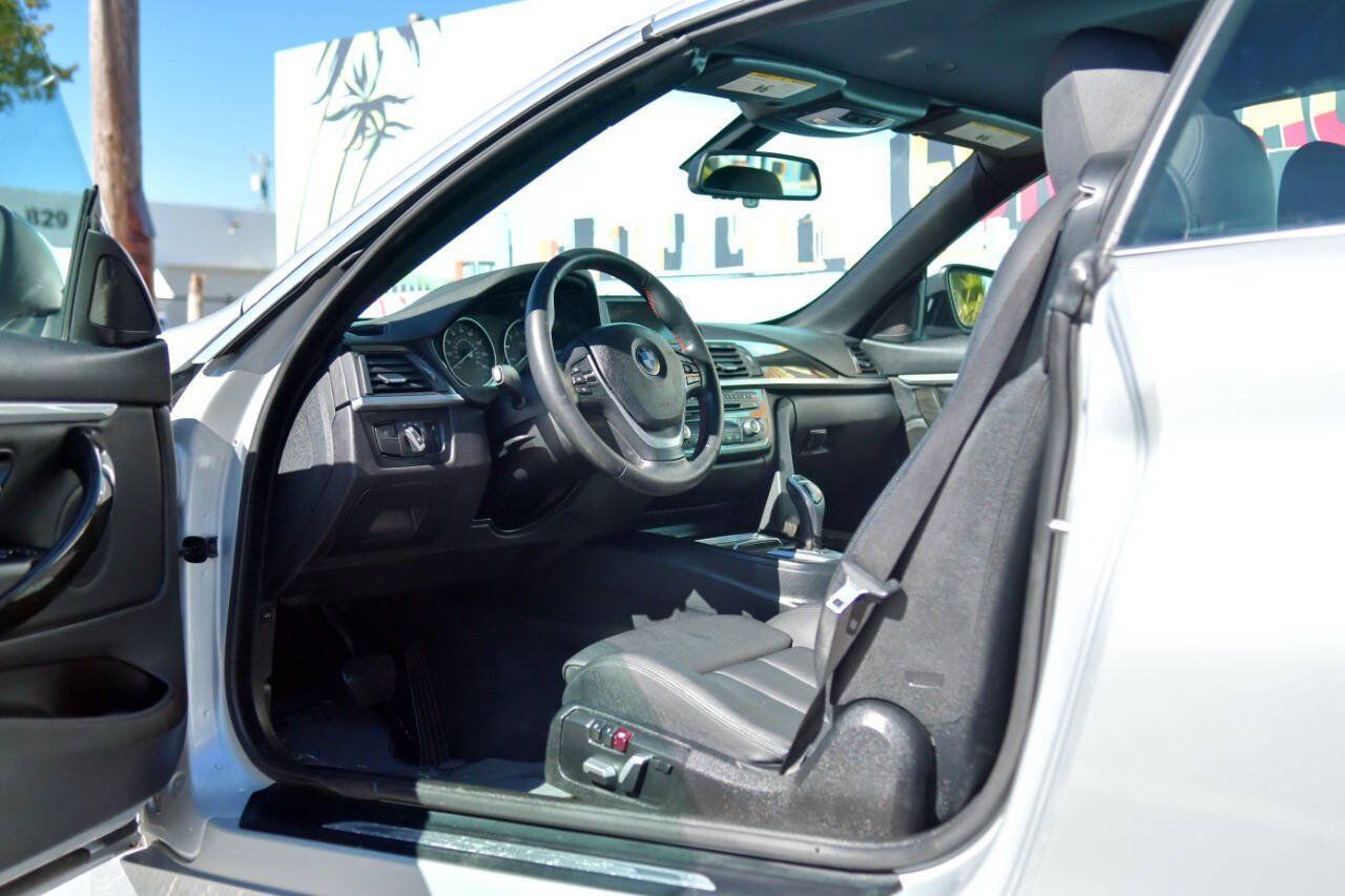 Used 2016 BMW 428i Convertible RWD image 16