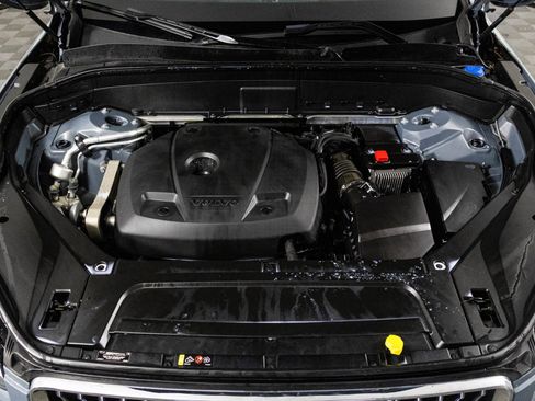 Used 2021 Volvo XC90 T6 Momentum w/ Protection Package image 49