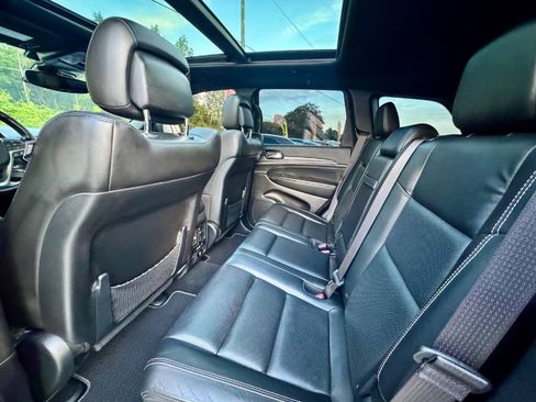 Used 2021 Jeep Grand Cherokee Limited w/ Quick Order Package 28K 80th AWD/4WD image 10