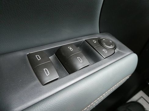 New 2026 GMC Terrain AT4 w/ Convenience Package III AWD/4WD image 19