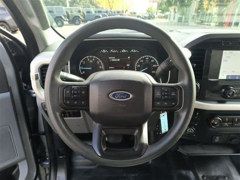 Used 2023 Ford F150 XLT w/ Trailer Tow Package image 14