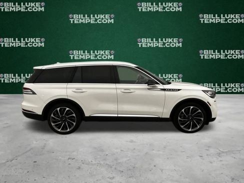 Used 2023 Lincoln Aviator Reserve w/ Equipment Group 201A image 4
