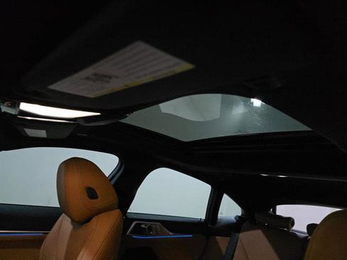 Used 2023 BMW i4 eDrive35 w/ Premium Package image 46