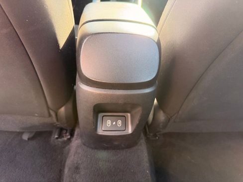 Certified 2024 Hyundai Elantra SEL FWD image 31