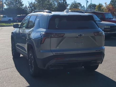 New 2026 Chevrolet Equinox ACTIV w/ Convenience Package III FWD image 9