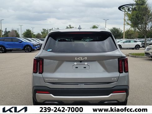 New 2026 Kia Sorento EX AWD/4WD image 5