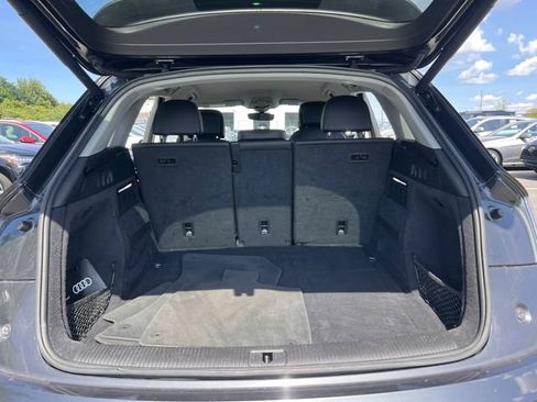 Used 2018 Audi Q5 2.0T Premium w/ Convenience Package AWD/4WD image 26