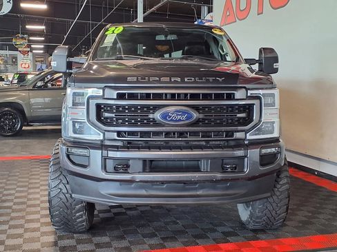 Used 2020 Ford F250 Lariat w/ Lariat Ultimate Package AWD/4WD image 3