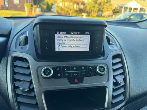 Used 2019 Ford Transit Connect XL image 48