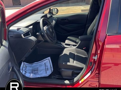 Used 2024 Toyota Corolla LE image 10