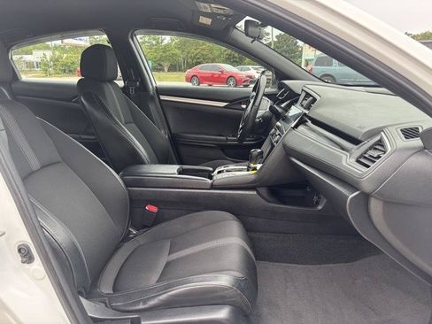 Used 2019 Honda Civic Sport image 16