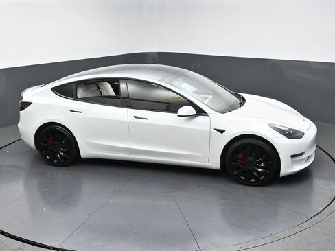 Used 2022 Tesla Model 3 Performance image 46