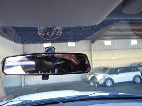 Used 2011 RAM 1500 Express image 19