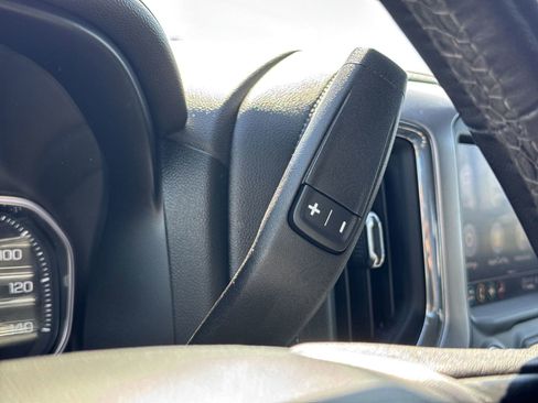 Used 2021 GMC Sierra 1500 Elevation w/ Preferred Package image 26