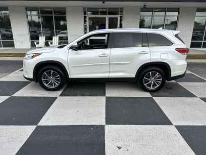 Used 2019 Toyota Highlander XLE