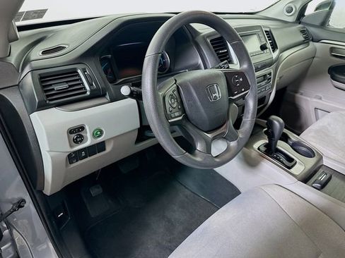 Used 2019 Honda Pilot LX image 10