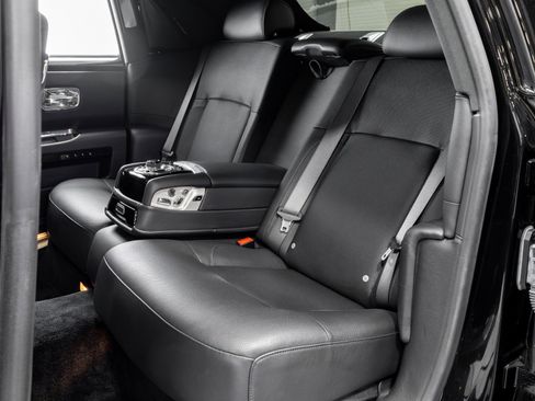 Used 2011 Rolls-Royce Ghost image 55