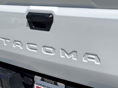 Used 2025 Toyota Tacoma SR w/ SR Upgrade Package RWD image 24