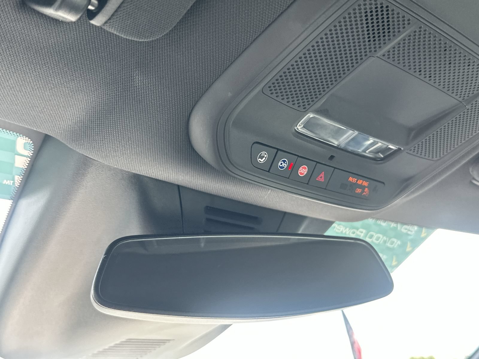 Used 2024 Chevrolet Equinox EV LT FWD image 29