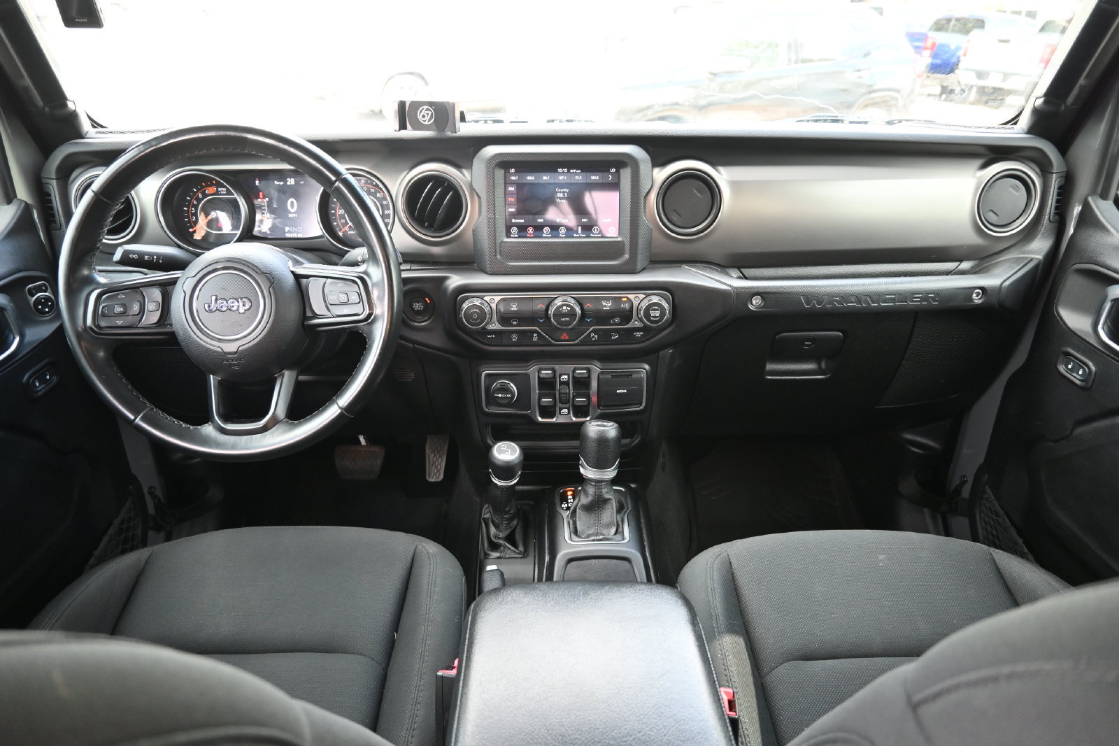 Used 2019 Jeep Wrangler Unlimited Sport S AWD/4WD image 7
