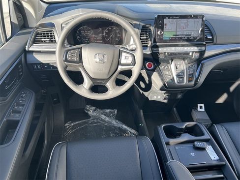 New 2026 Honda Odyssey Elite image 13