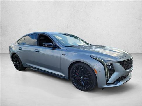 Used 2025 Cadillac CT5 V w/ LPO, ONYX Package RWD image 3