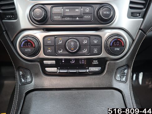 Used 2019 Chevrolet Tahoe Premier w/ RST 6.2L Performance Edition AWD/4WD image 20