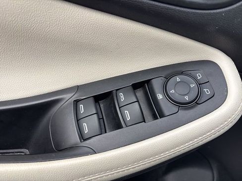 Used 2023 Buick Encore GX Preferred image 15