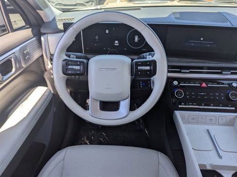 Used 2024 Hyundai Santa Fe Calligraphy image 21