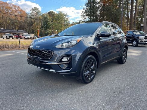 Certified 2021 Kia Sportage S image 2