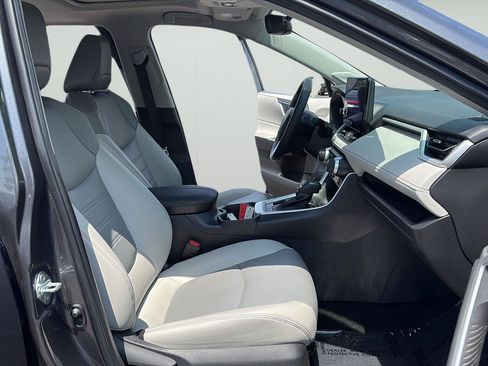 Used 2023 Toyota RAV4 XLE Premium AWD/4WD image 14