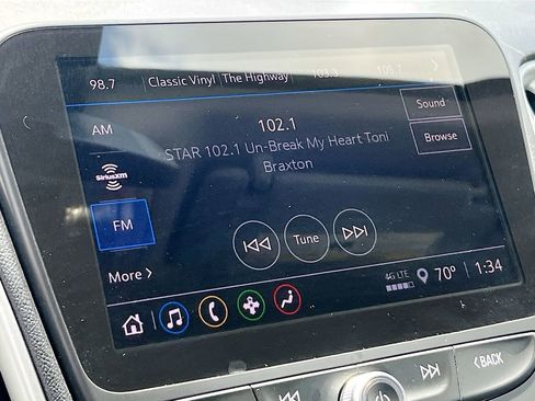 Used 2022 Chevrolet Malibu LT FWD image 15