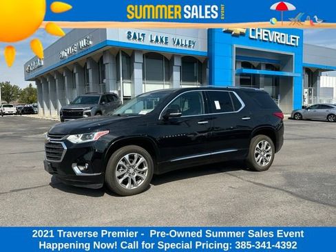 Certified 2021 Chevrolet Traverse Premier AWD/4WD image 1