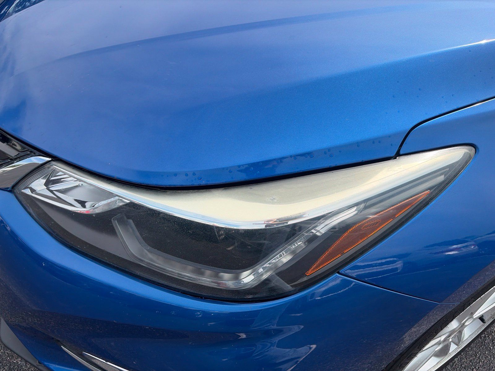 Used 2018 Chevrolet Cruze LT w/ Convenience Package FWD image 18