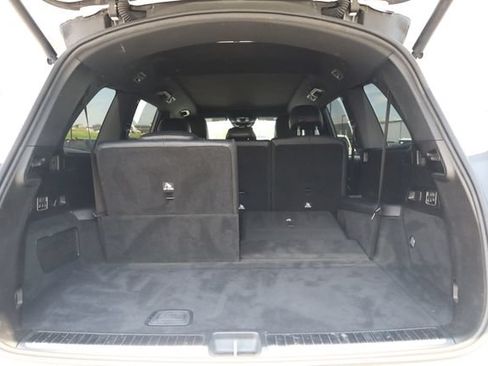 Used 2020 Mercedes-Benz GLS 580 4MATIC image 33