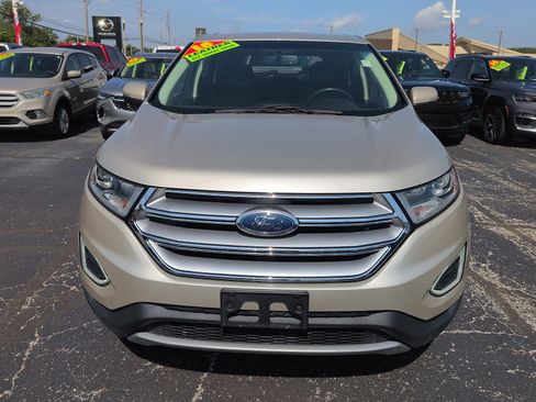 Used 2018 Ford Edge Titanium AWD/4WD image 3