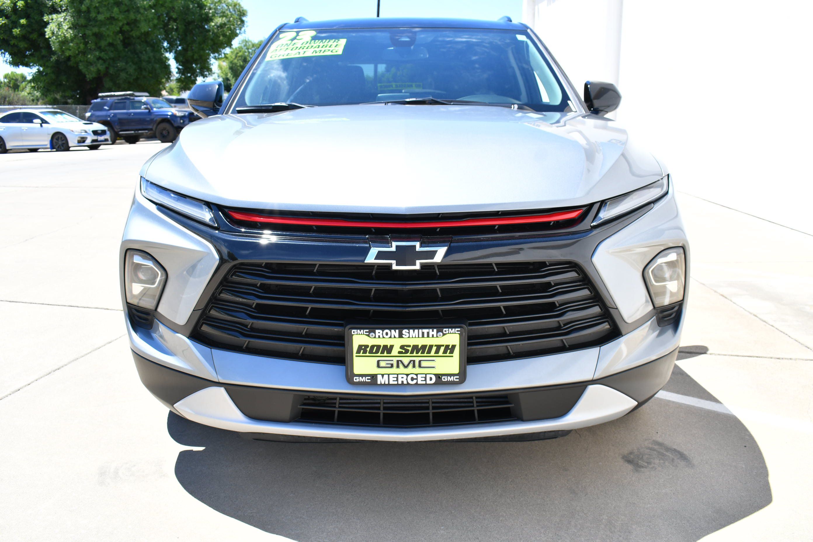 Used 2023 Chevrolet Blazer LT w/ Convenience Package FWD image 3