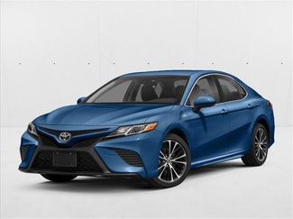 Used 2018 Toyota Camry SE video 1